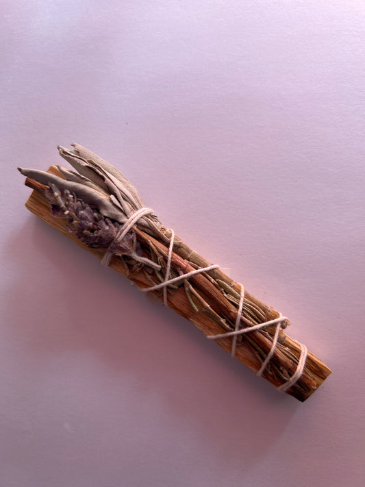 CWSN15 White Sage, Palo Santo, Rosemary, Cinnamon & Lavender 4"